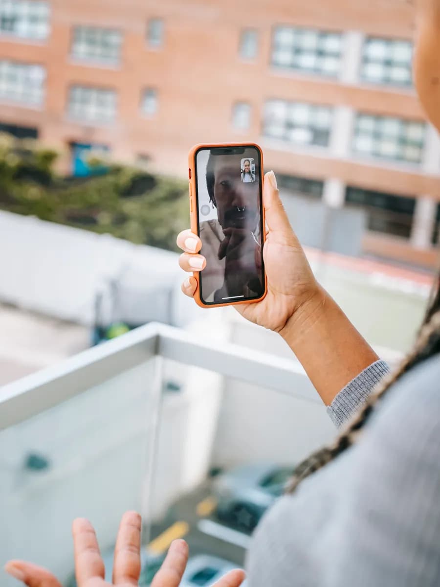 Woman on a smartphone video call, an Omegle alternative running on mobile in 2026